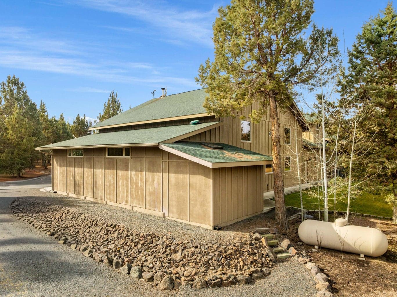 Photo of 6323 SE Cedar Hills Court 51 of 66