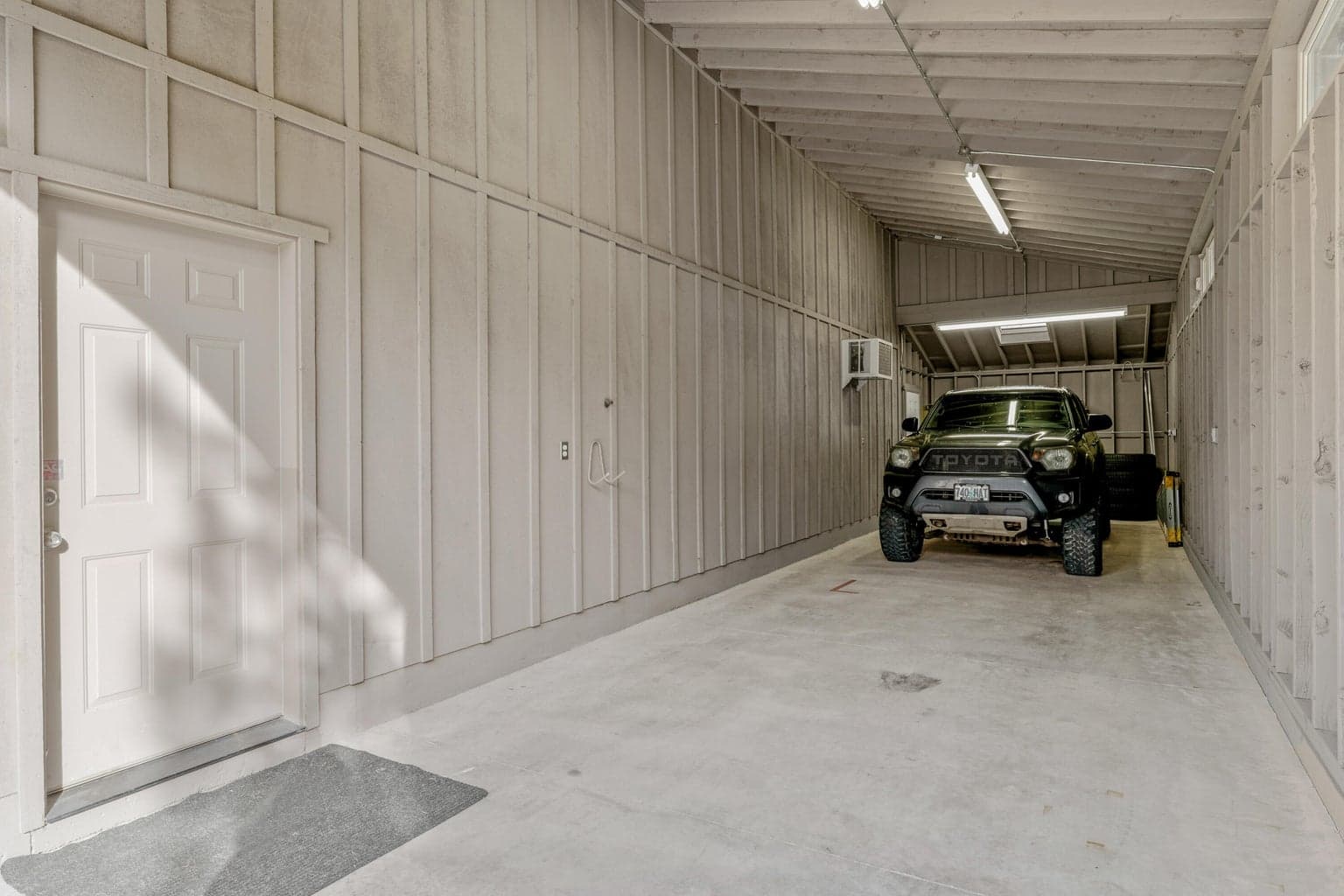 Photo of 6323 SE Cedar Hills Court 50 of 66