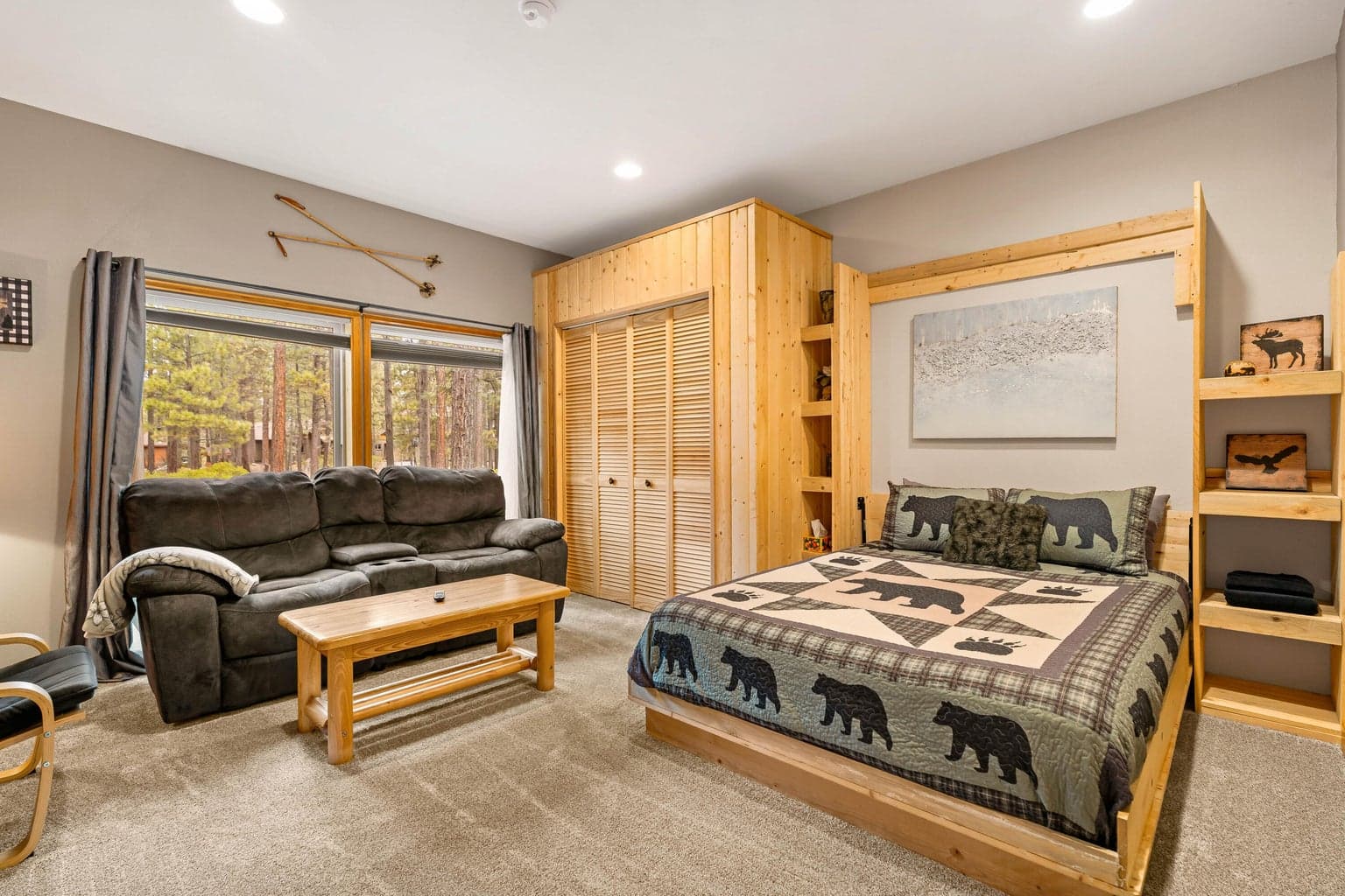 2nd suite with bathroom