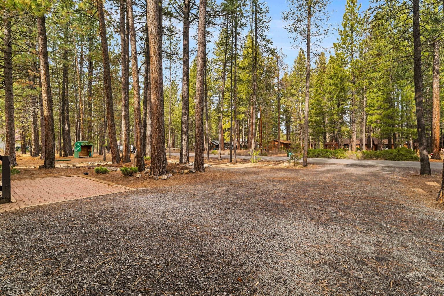 Photo of 17039 Cooper Drive 35 of 40