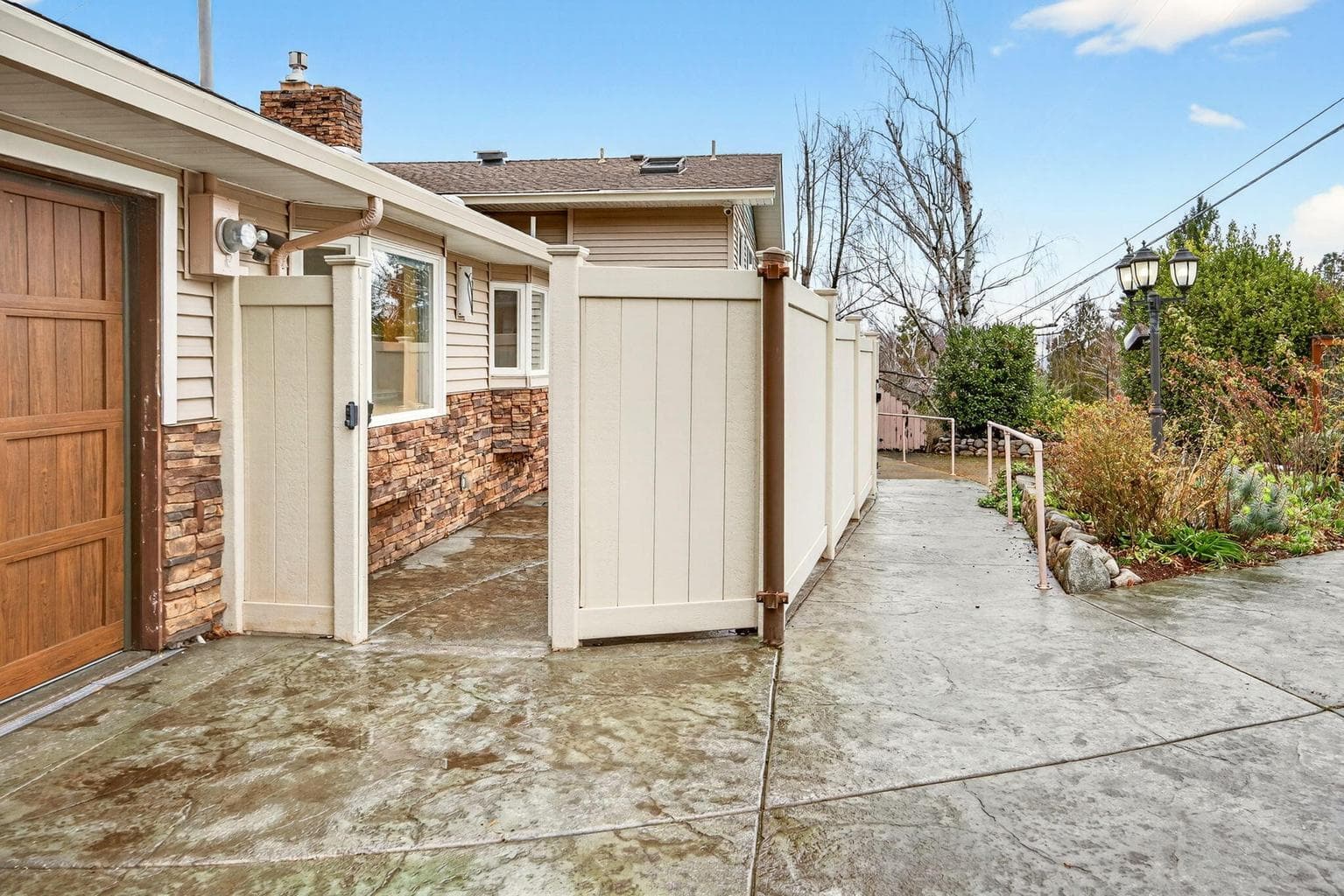 Photo of 1059 Terra 3 of 43