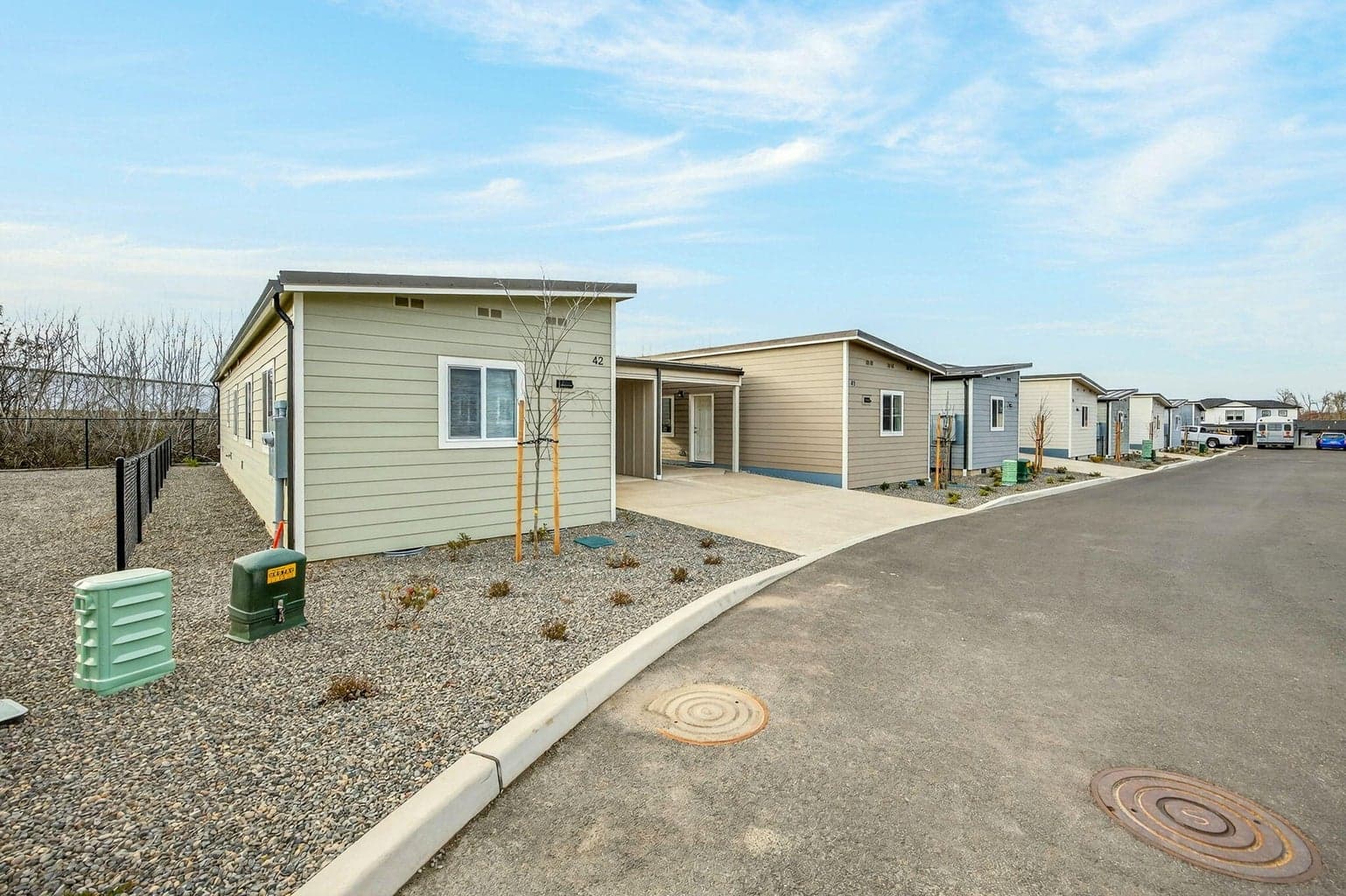 Photo of 4069 Pacific 5 of 27
