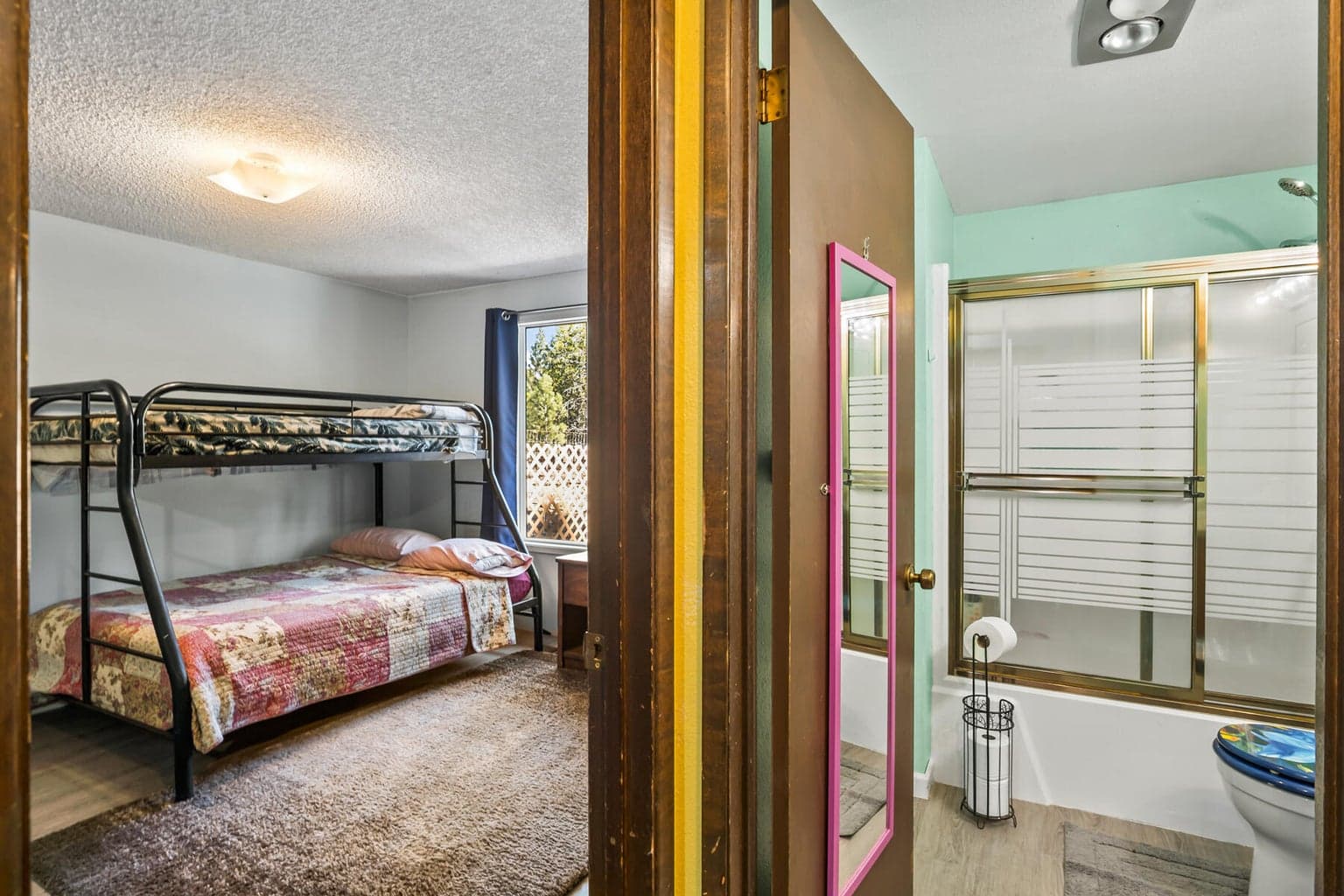 Photo of 16532 Fawn Court 29 of 32