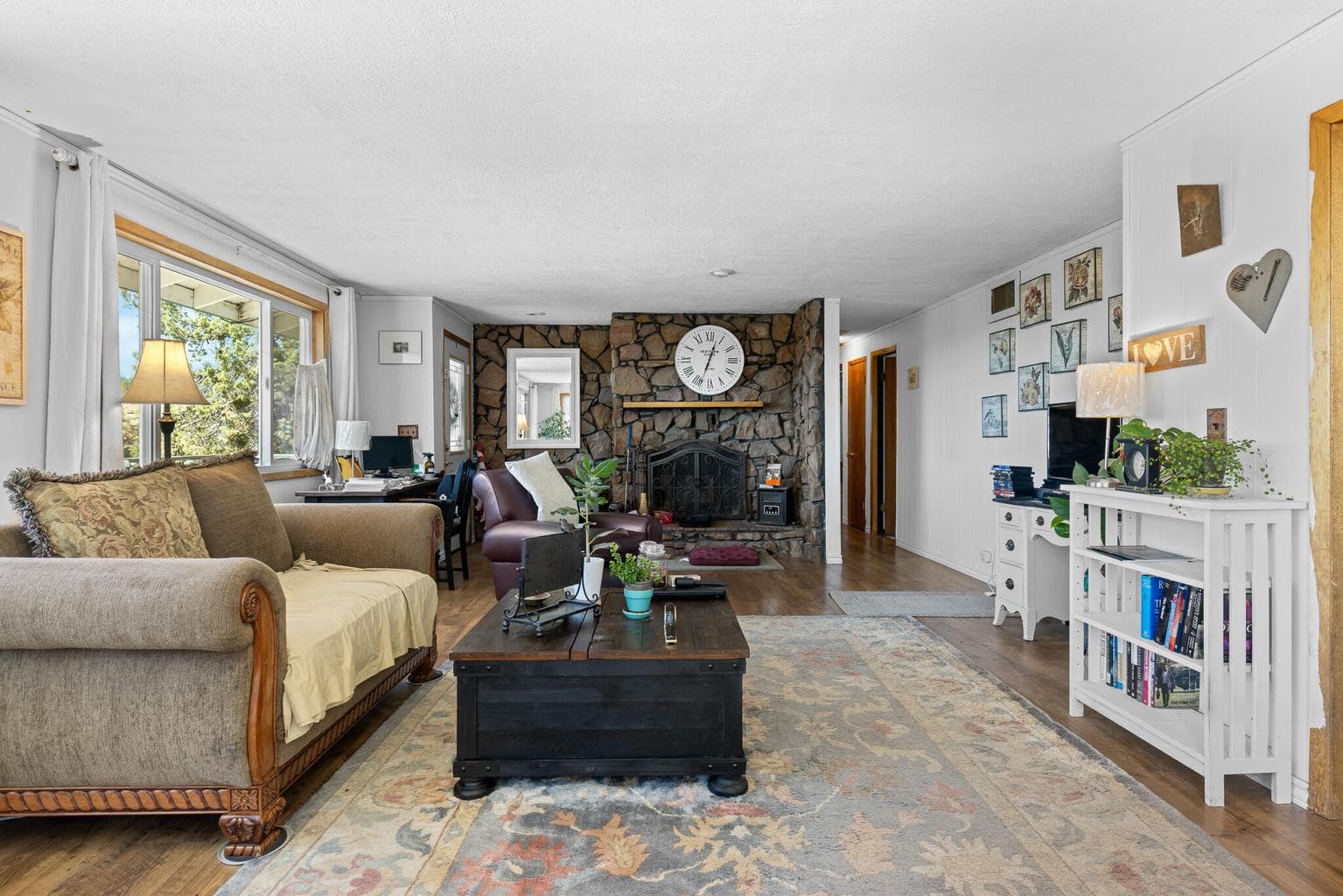 Photo of 11494 King Avenue 5 of 23