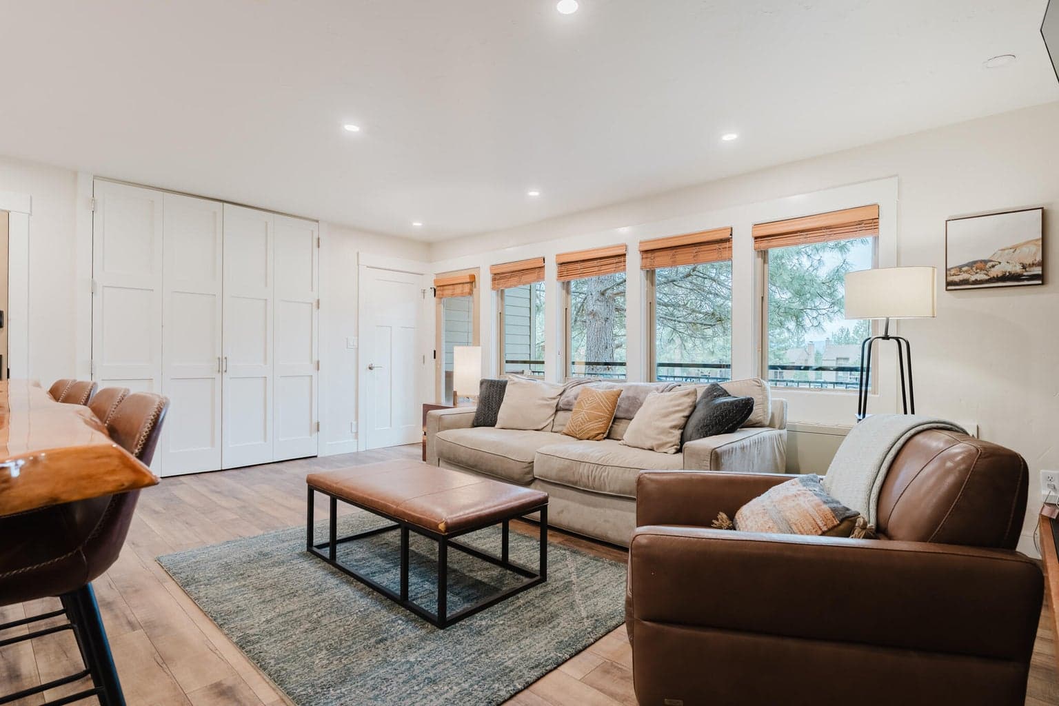 Photo of 18575 SW Century Drive 6 of 29