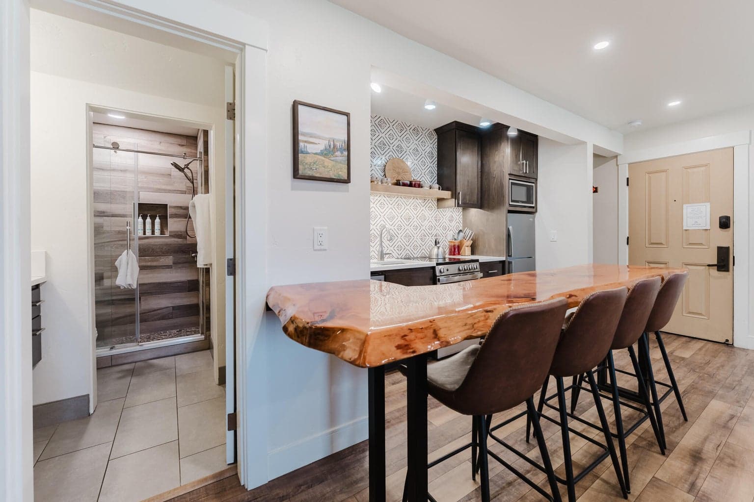 Photo of 18575 SW Century Drive 12 of 29
