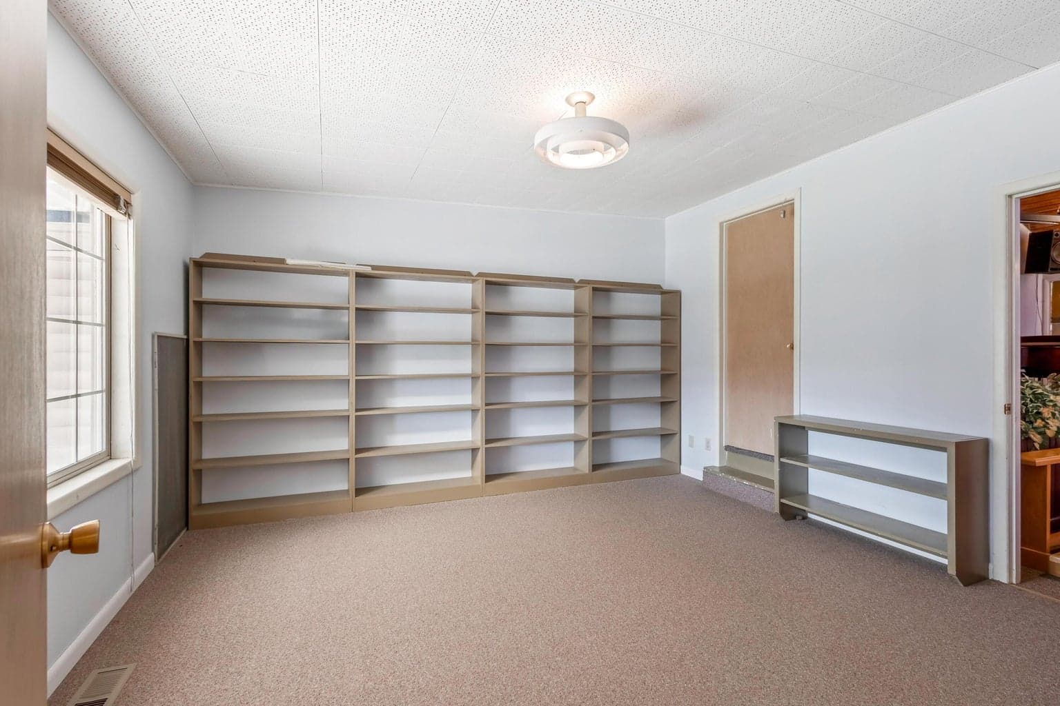Photo of 521 NW 5th Street 22 of 24