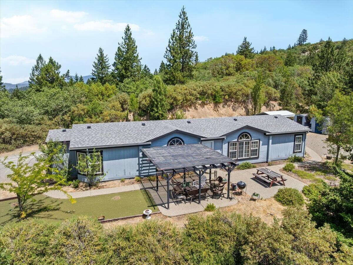 4677 Williams