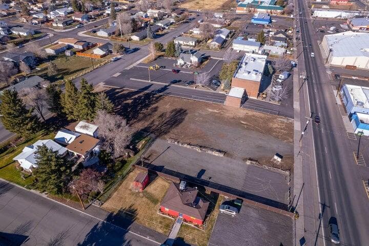 Photo of 660 4th 4 of 19