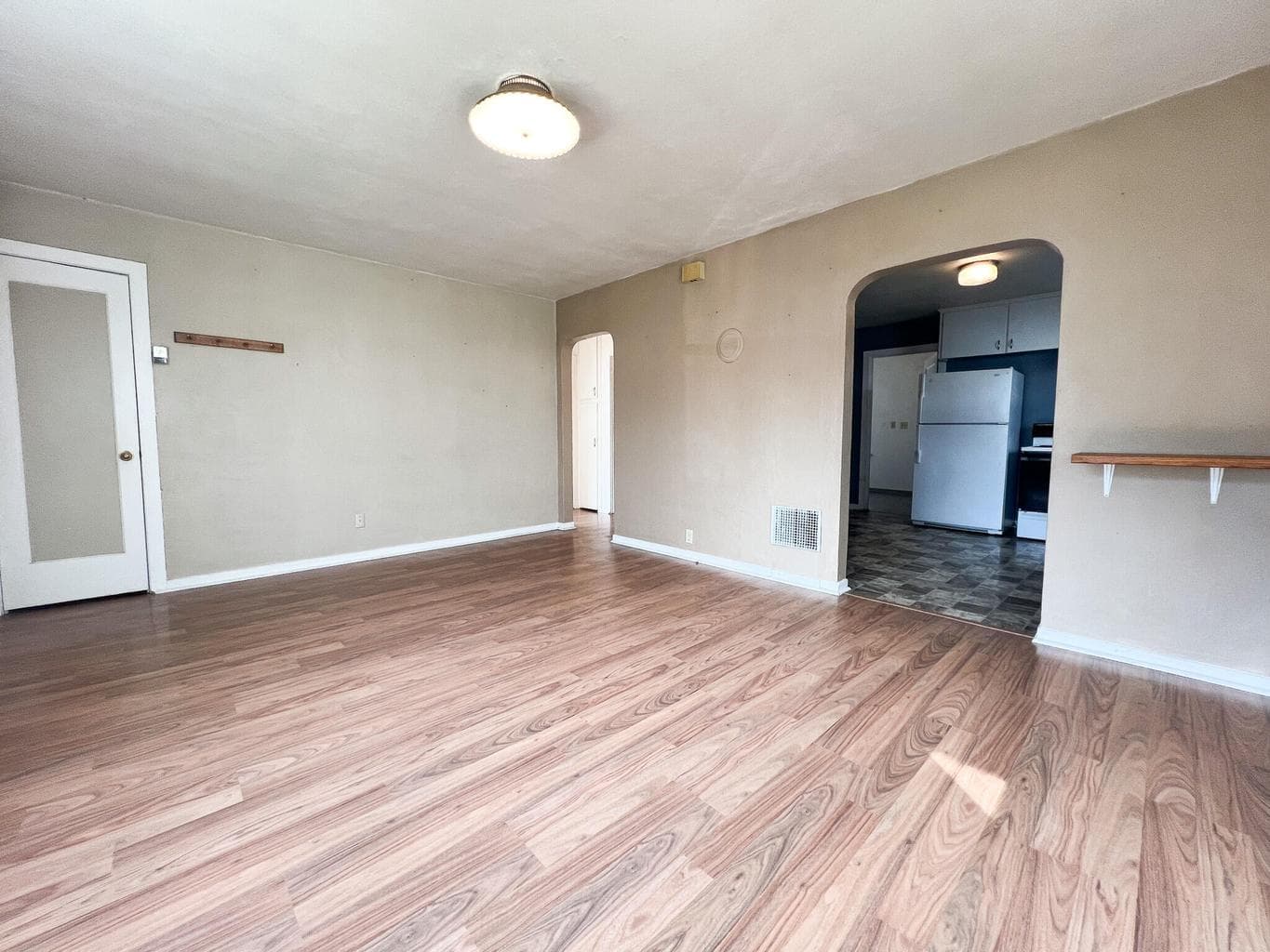 Photo of 317 3rd 4 of 26
