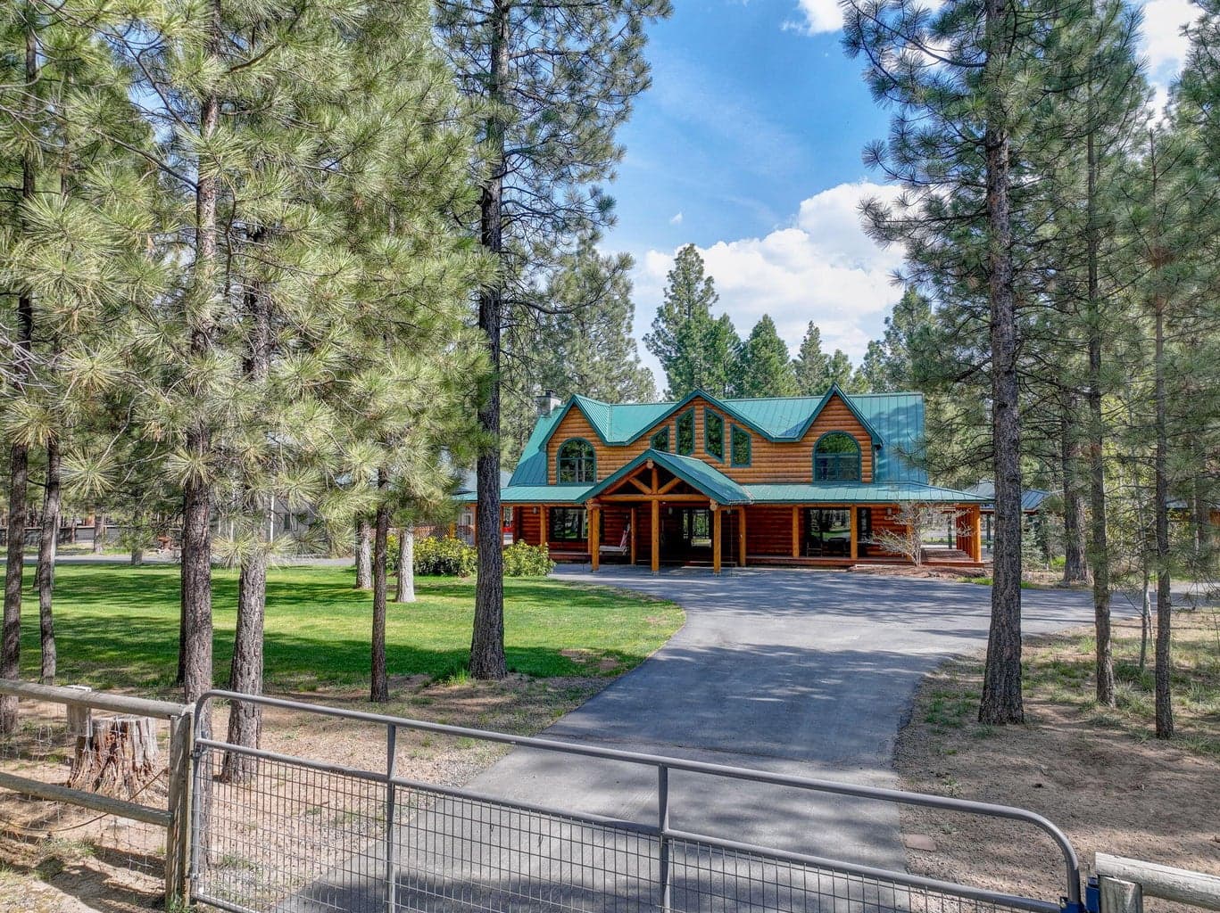 Welcome to your own private retreat in the woods!