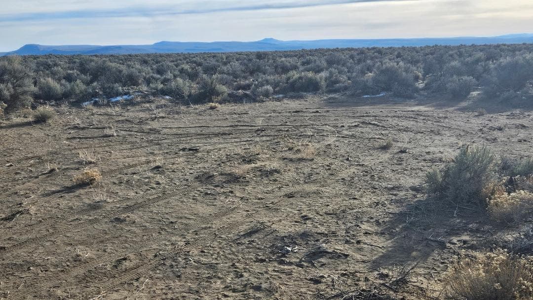 Photo of Off Fossil Lake 4 of 6