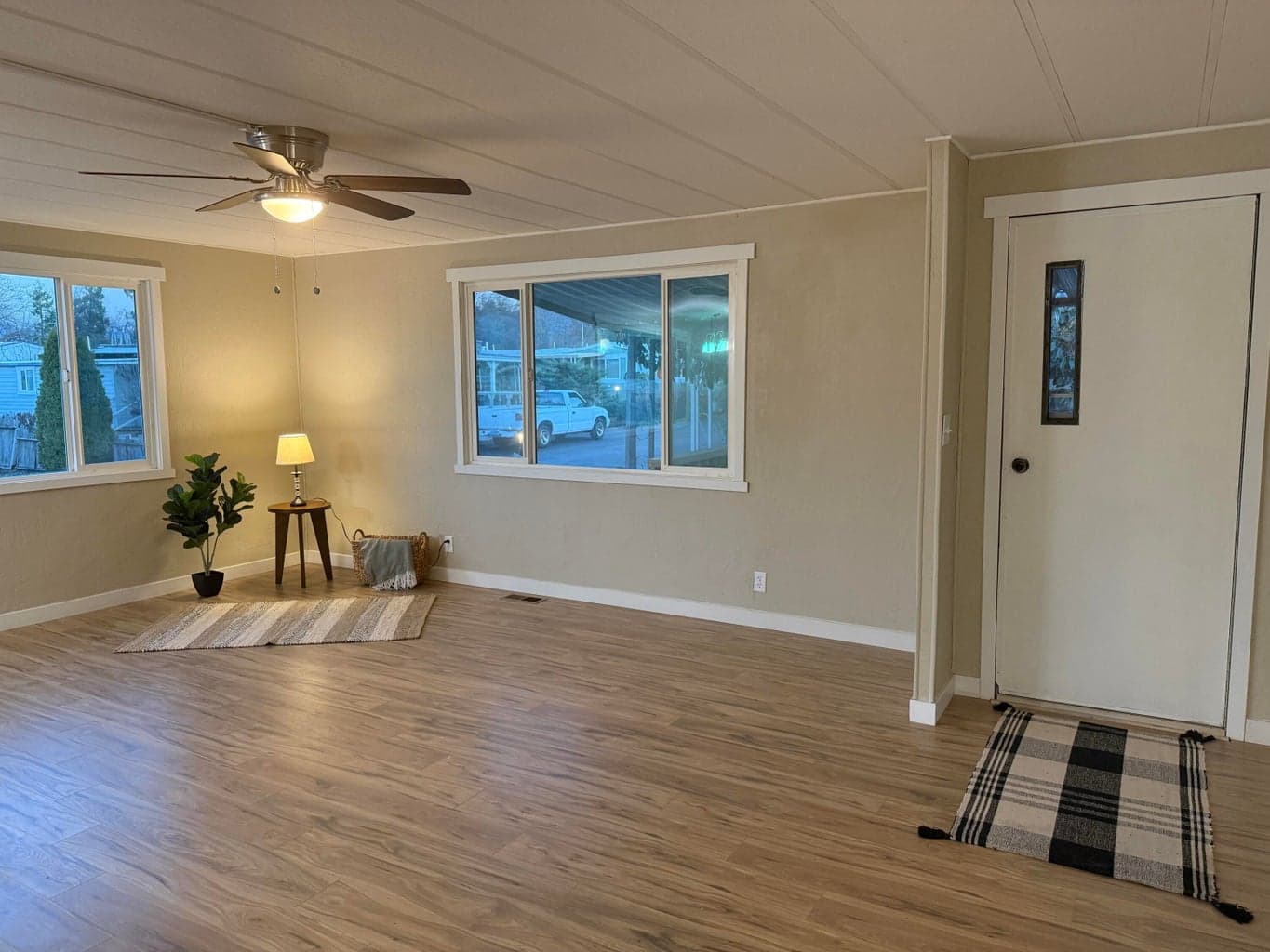 Photo of 355 Colver 2 of 30