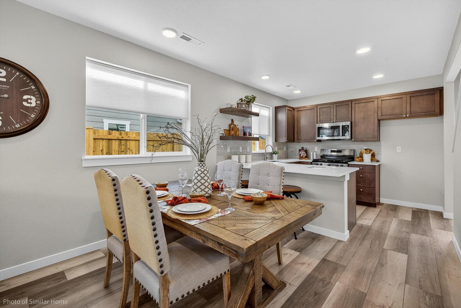 Photo of 2684 28th 4 of 18