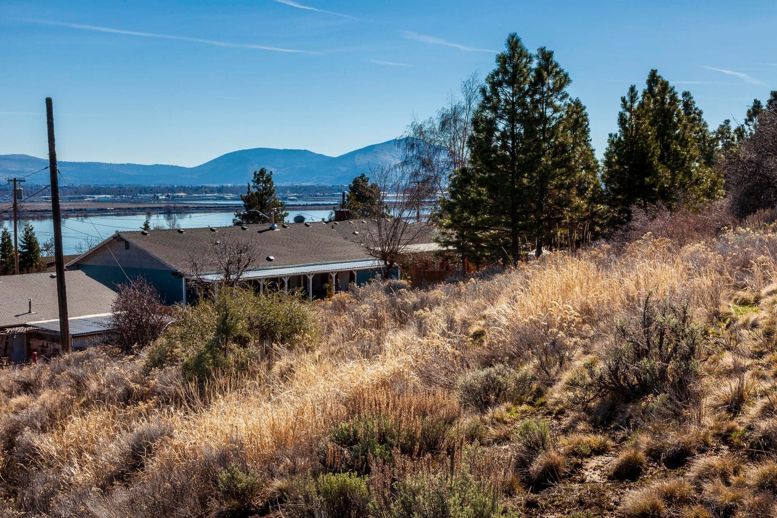 Approximate Northwest corner of the parcels looking Southeast toward Lake Ewauna.