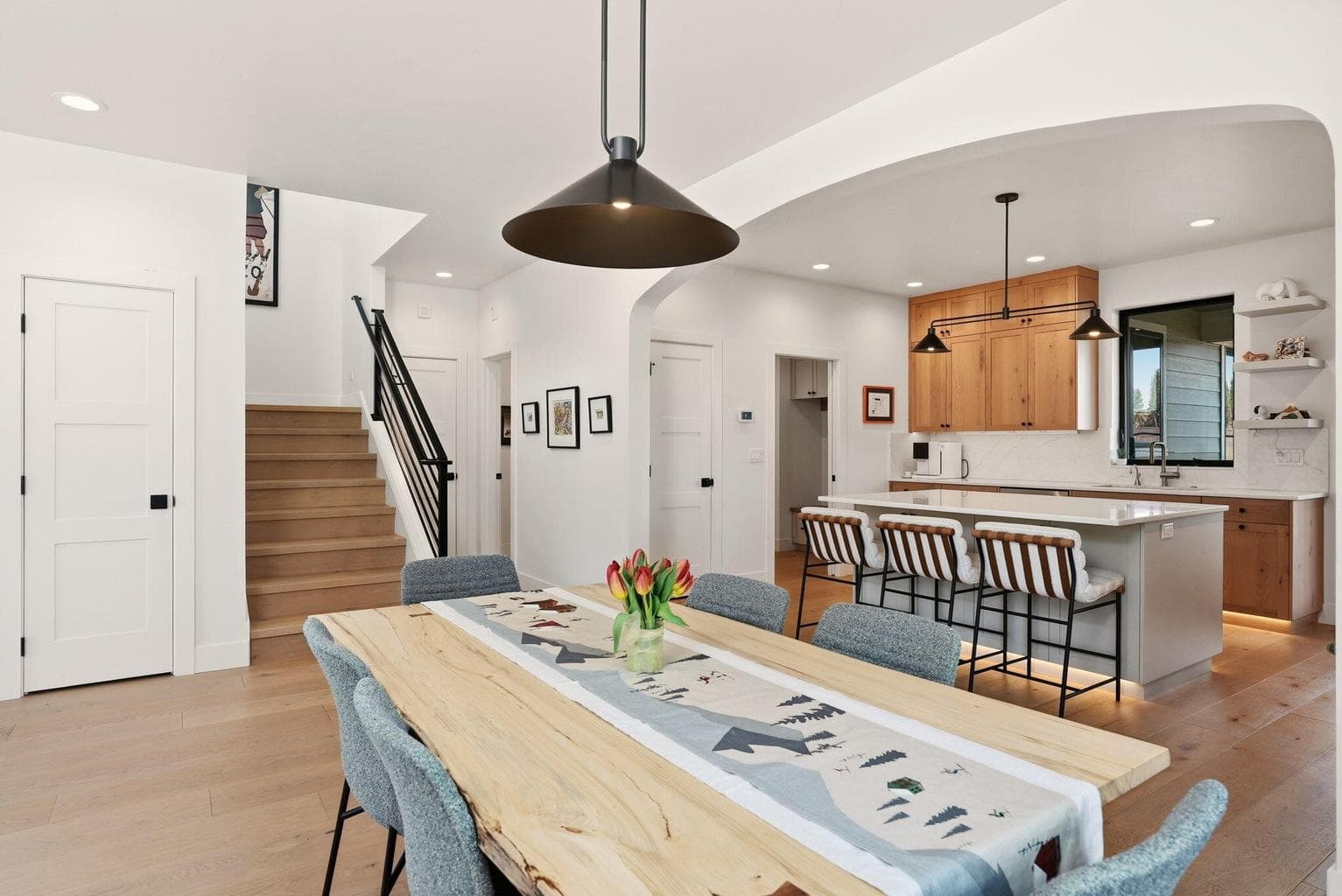 Photo of 2643 NW Waymaker Court 46 of 71