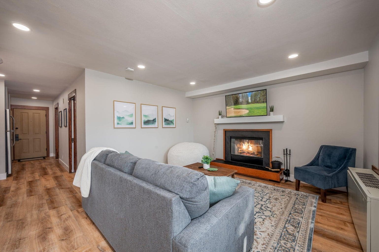 Photo of 18575 SW Century Drive 7 of 20