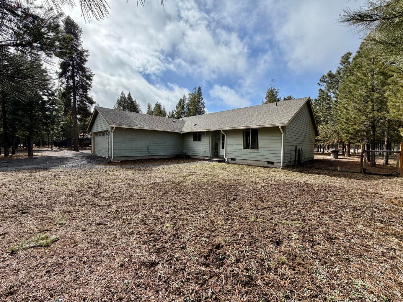 Photo of 52495 Lost Ponderosa 4 of 32