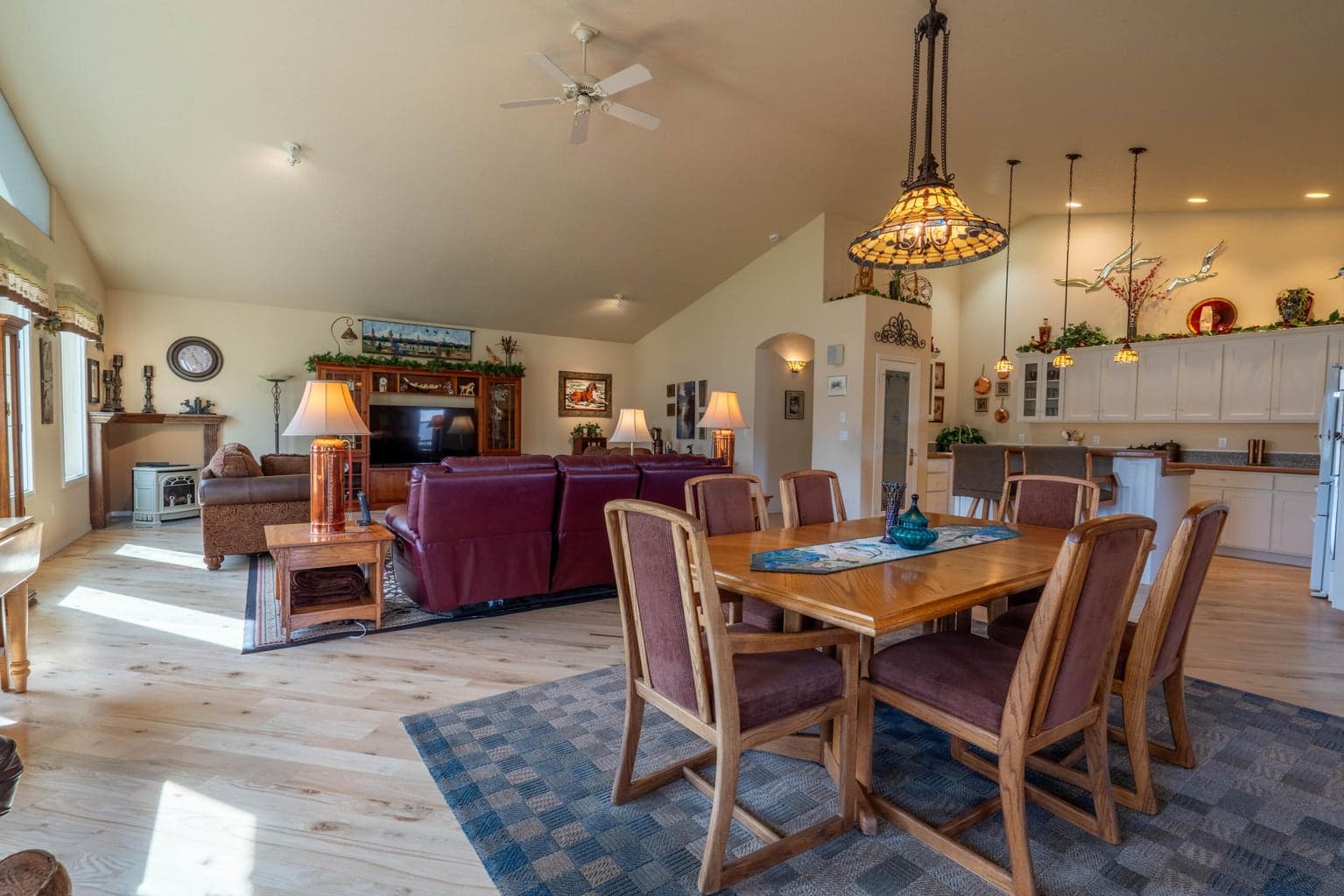 Photo of 11588 Horny Hollow 3 of 62