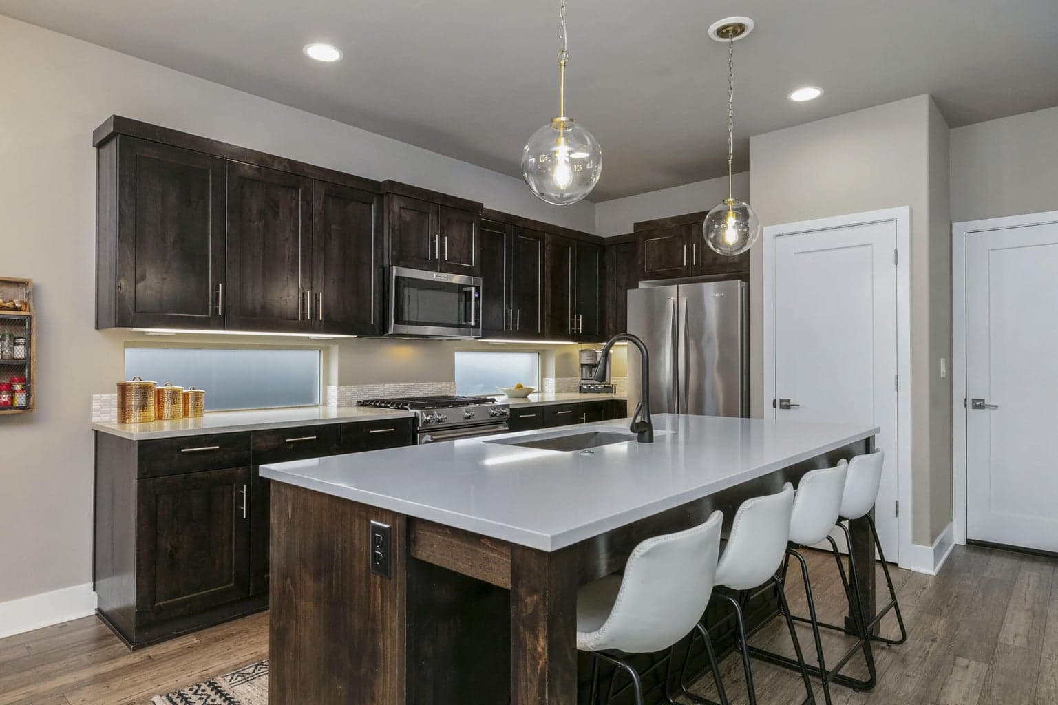 Photo of 3730 SW Badger Court 6 of 23