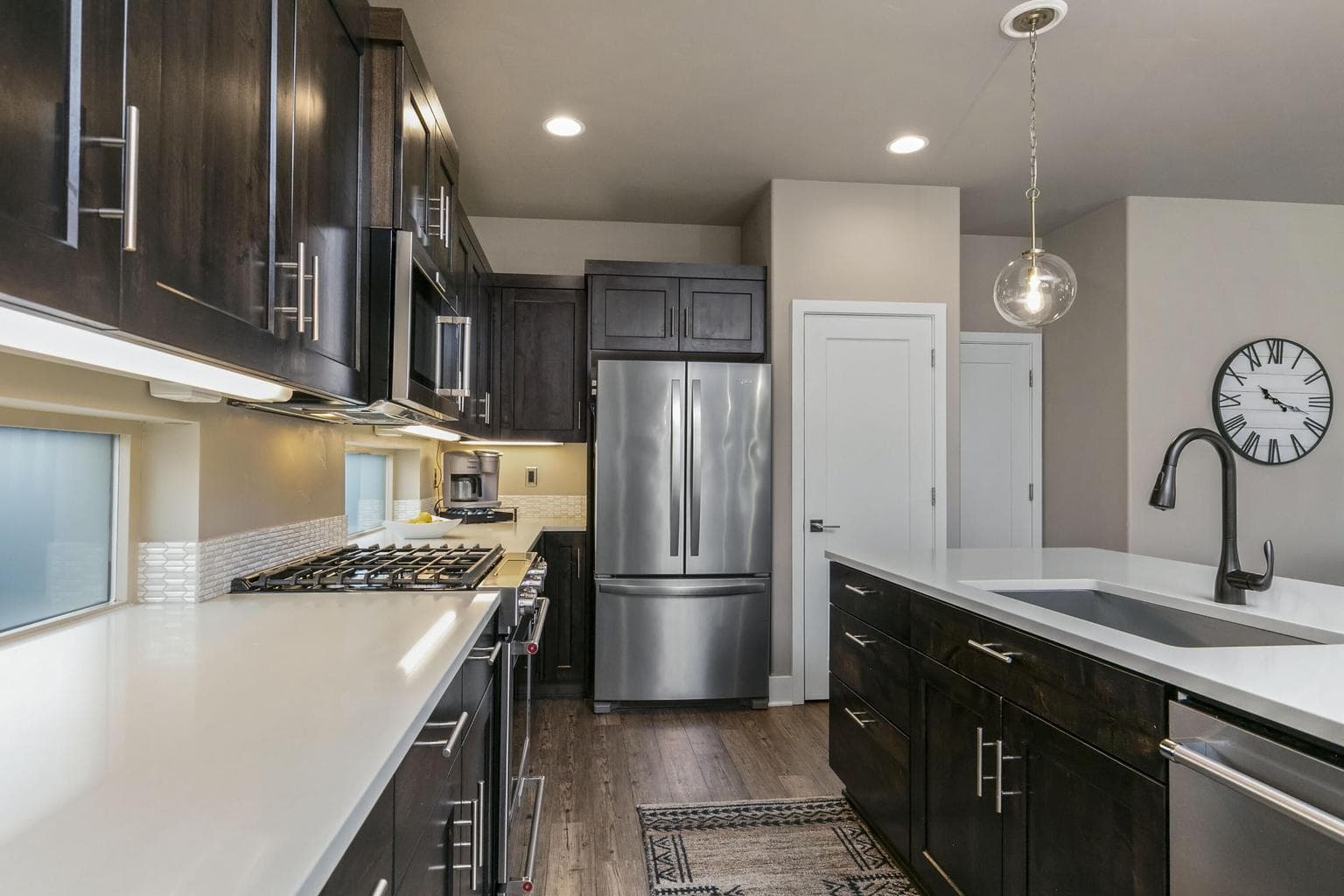Photo of 3730 SW Badger Court 7 of 23