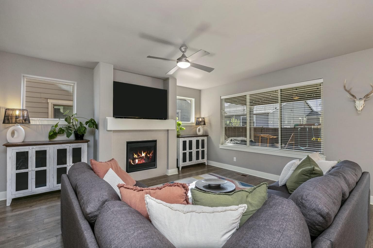 Photo of 3730 SW Badger Court 8 of 23