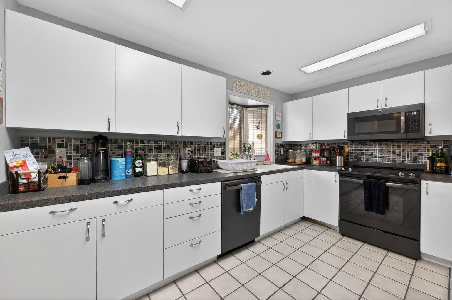 Photo of 1050 Butler Market 3 of 45