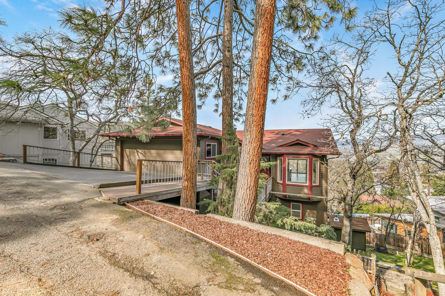 Photo of 211 Glenview 5 of 68