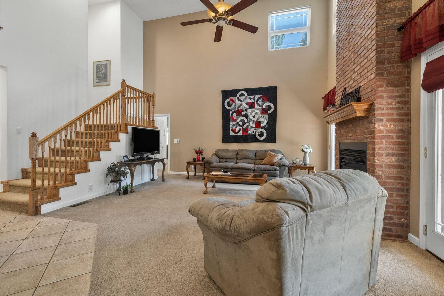 Photo of 14907 Ponderosa Loop 14 of 42