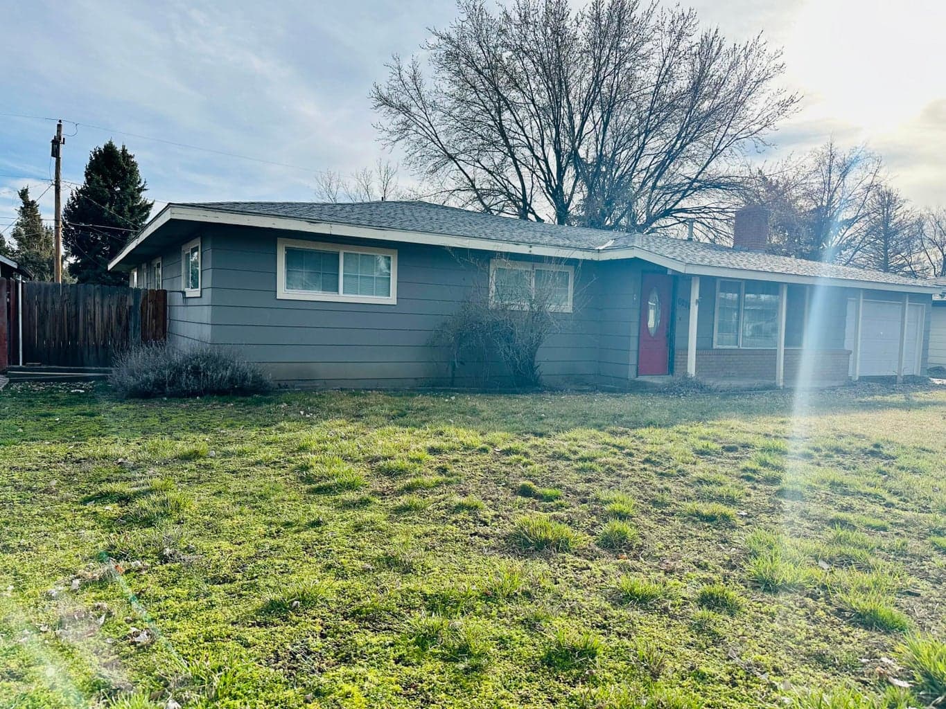 Photo of 6276 Bryant 2 of 40