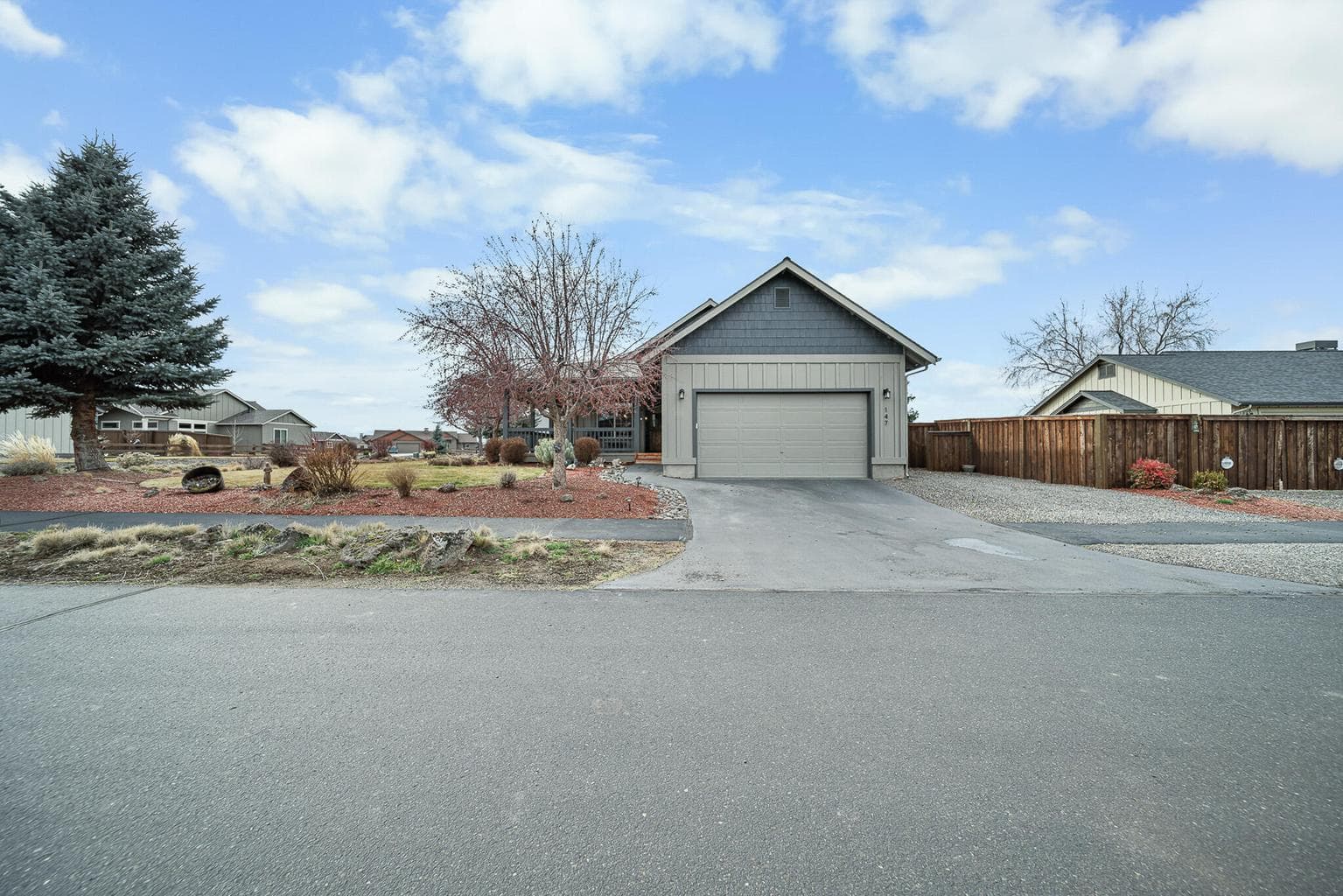 Photo of 147 Saddlehorn 4 of 26