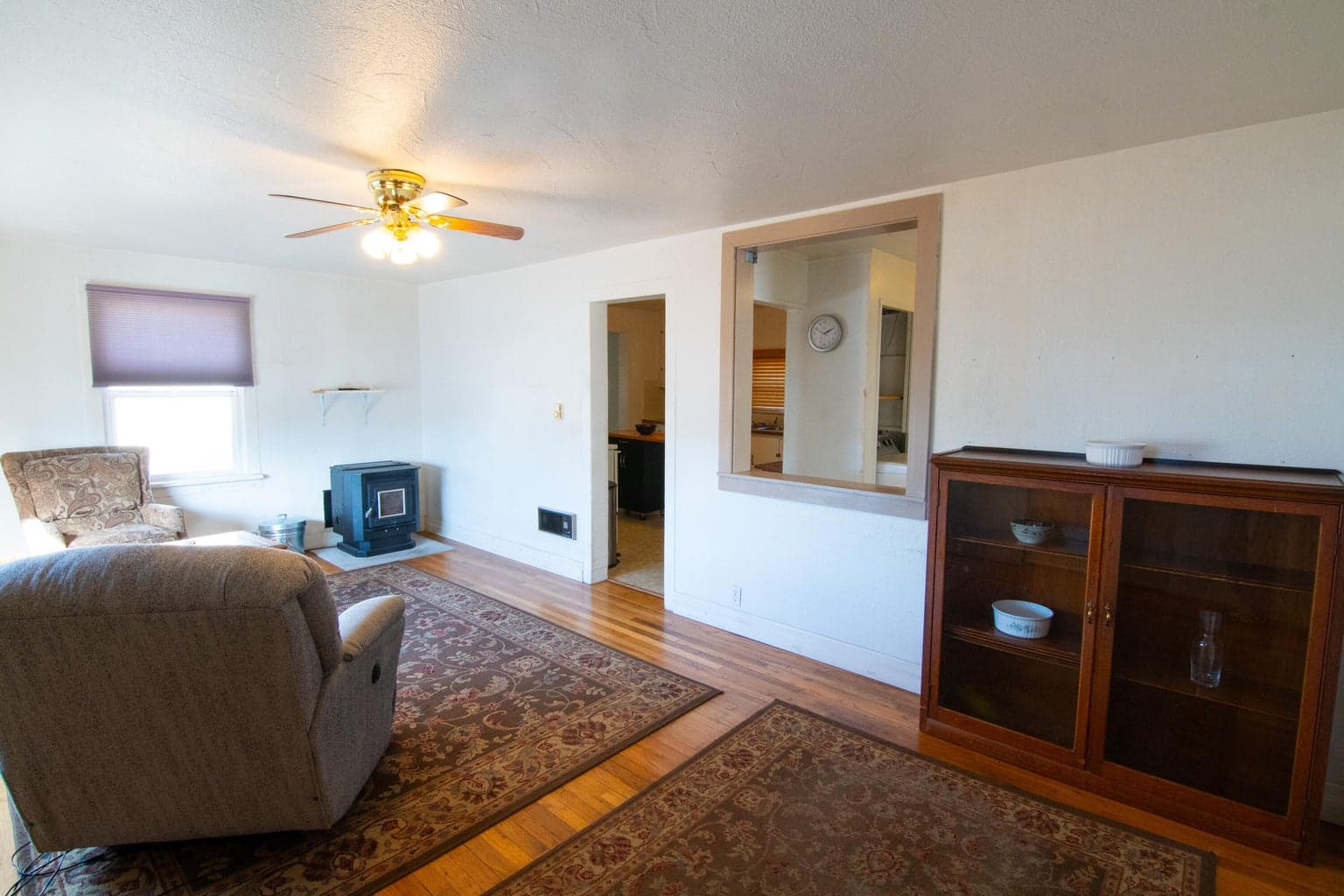 Photo of 398 Court 2 of 29