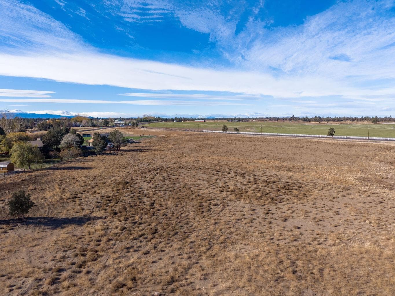 Photo of 23669 Dodds Road 12 of 28