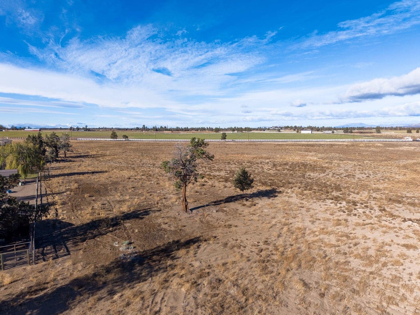 Photo of 23669 Dodds Road 13 of 28