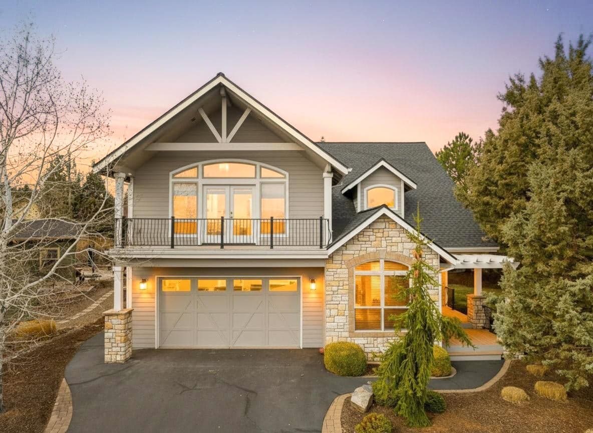 10160 Juniper Glen