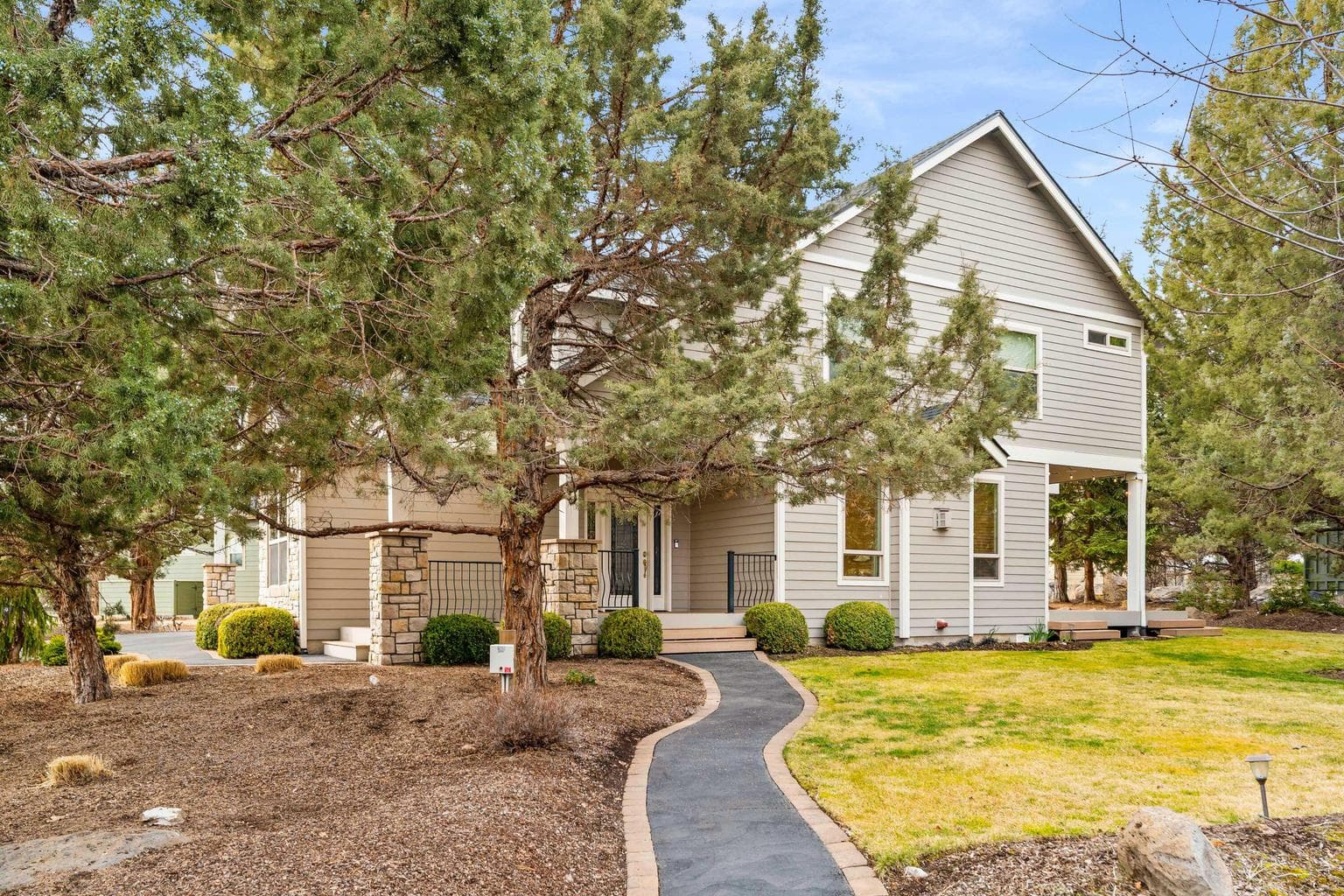 Photo of 10160 Juniper Glen 3 of 81