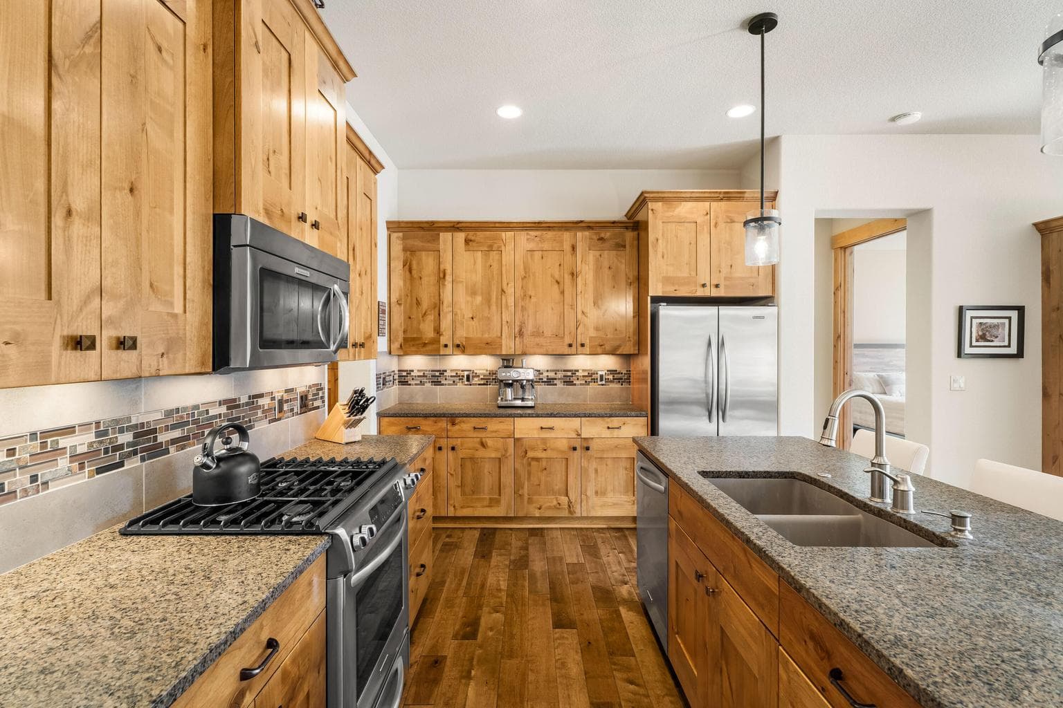 Photo of 18667 Coffee Court 2 of 29