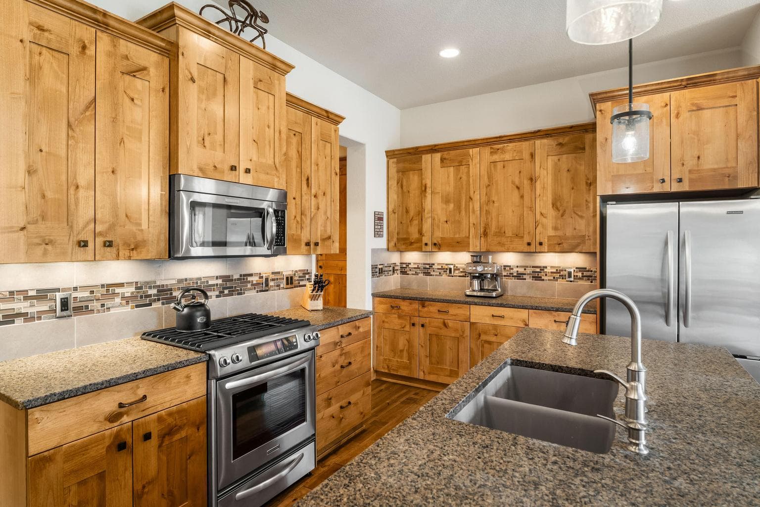 Photo of 18667 Coffee Court 15 of 29