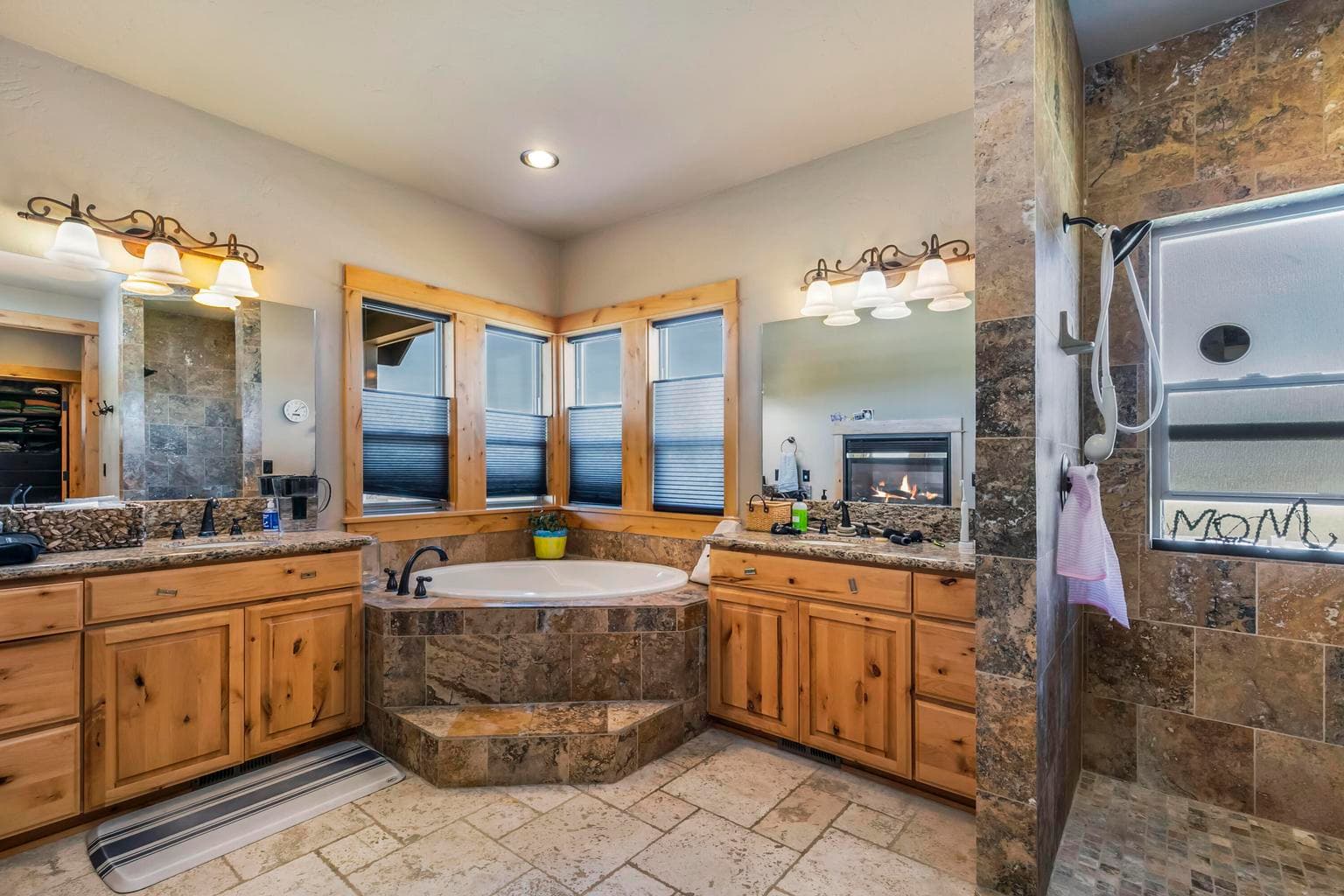 Photo of 11705 SW Shumway Road 18 of 29