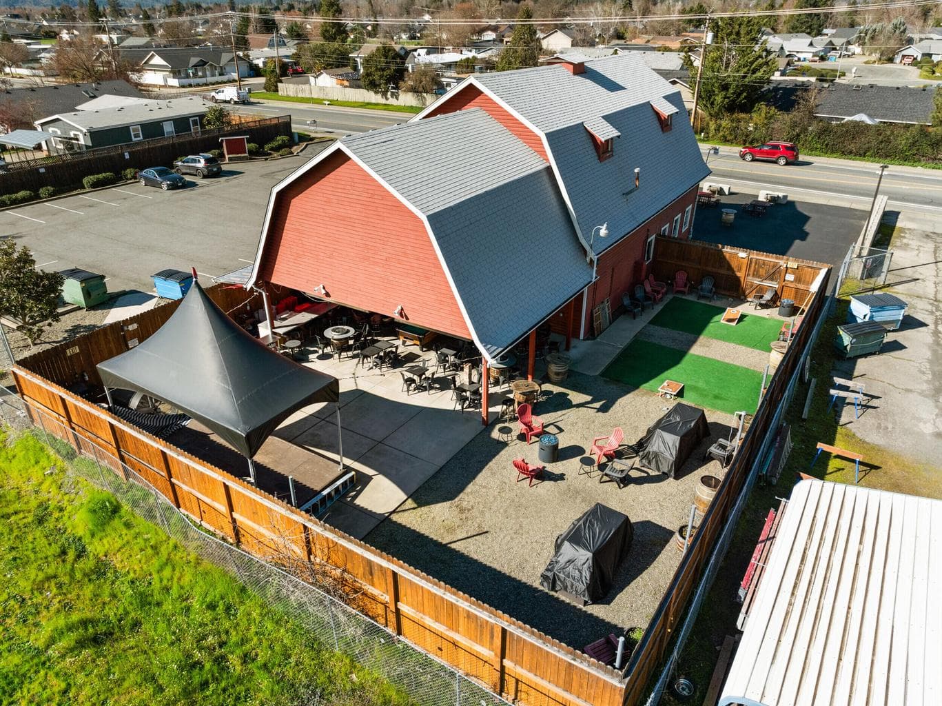Photo of 2039 Redwood 4 of 47