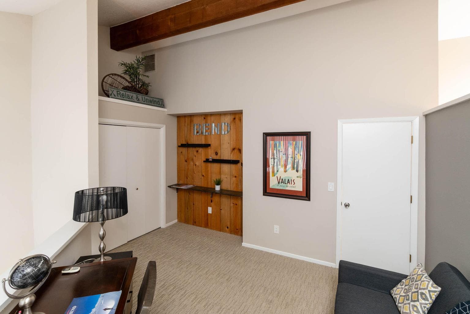 Photo of 2153 NW Hill Street 8 of 13