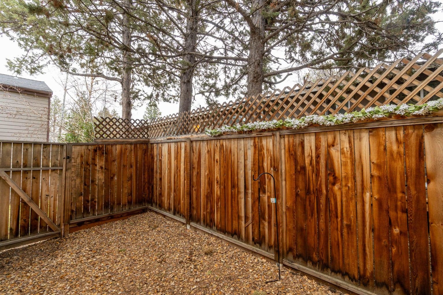 Photo of 2153 NW Hill Street 11 of 13