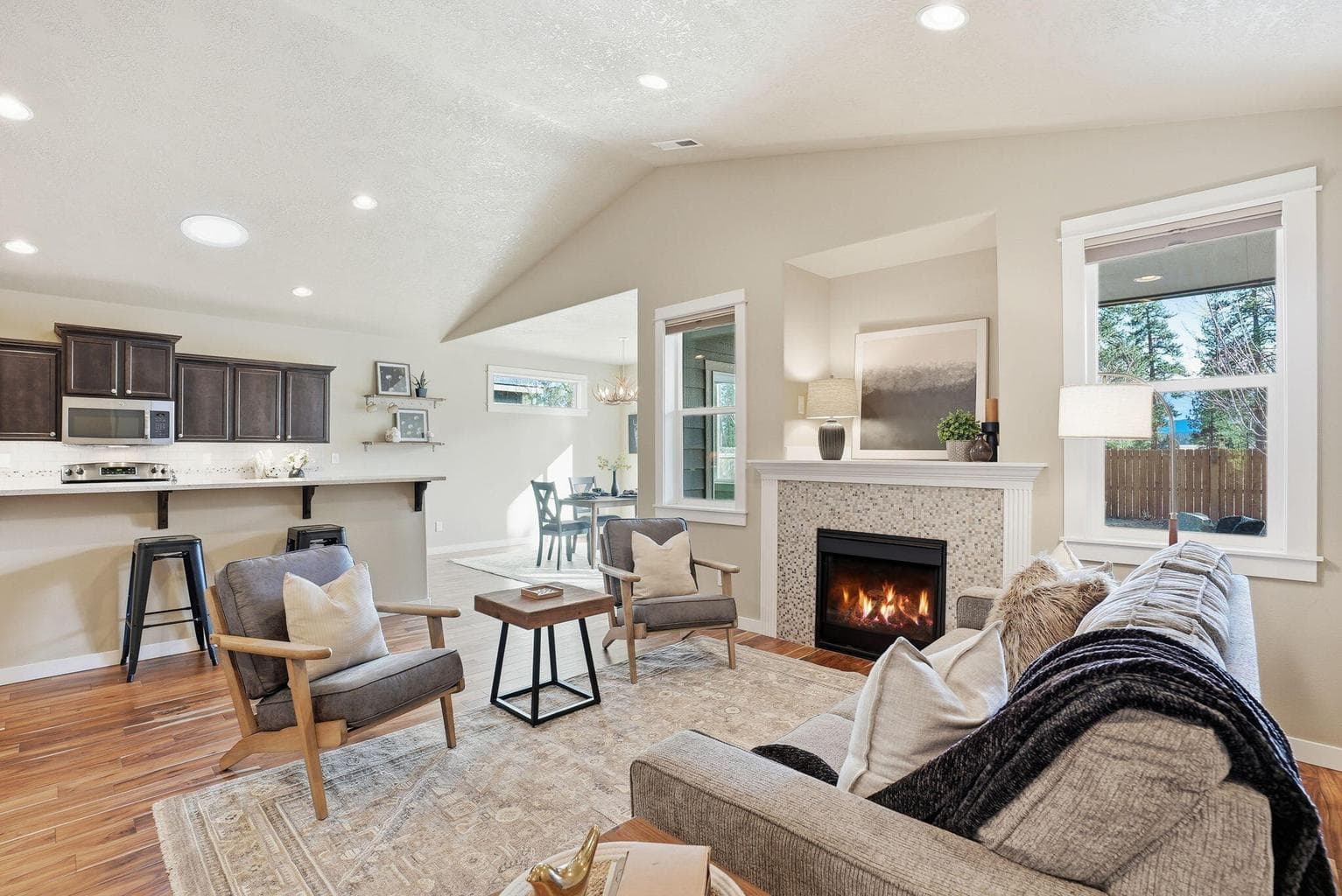 Photo of 1255 McKinney Butte 2 of 45