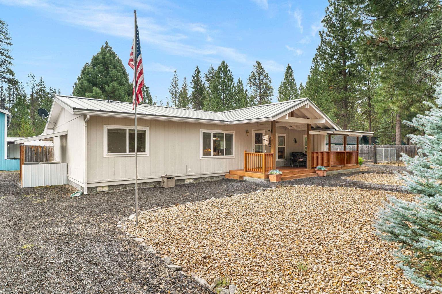 Photo of 152381 Wagon Trail Road 2 of 33