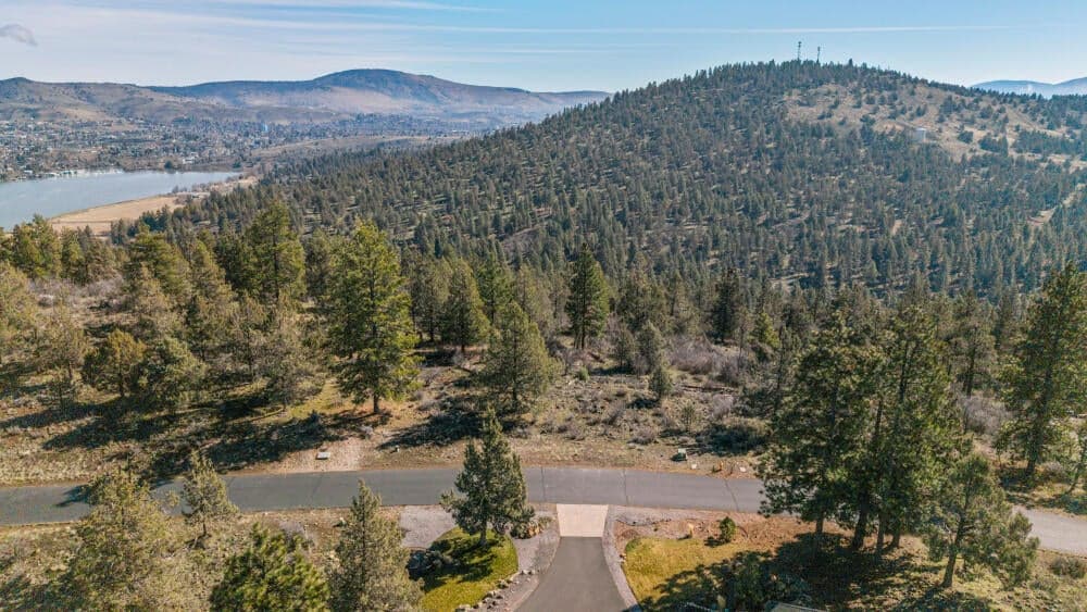 Photo of 957 Bailey Mountain 5 of 17