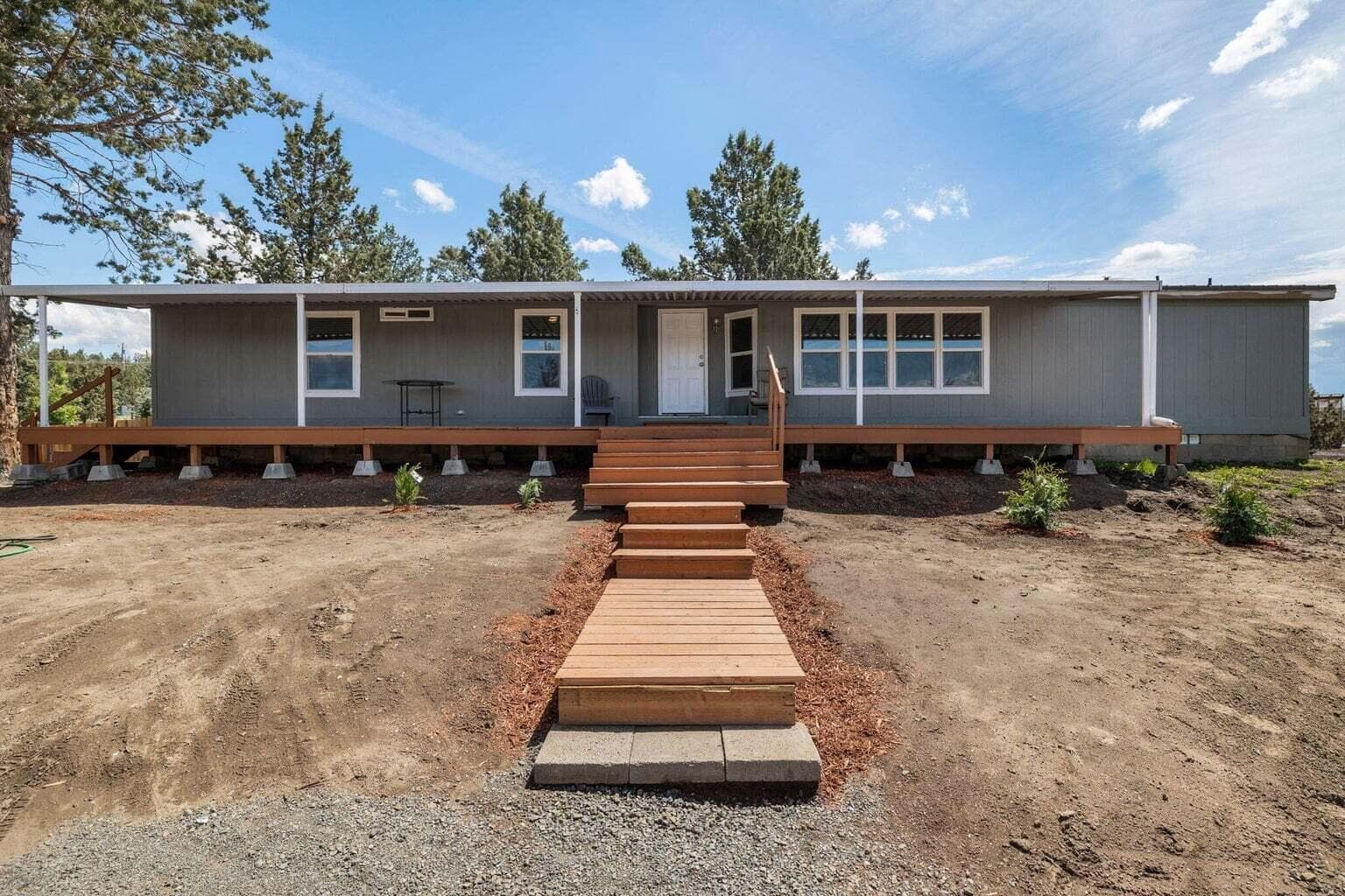 Photo of 8525 Crescent 1 of 40