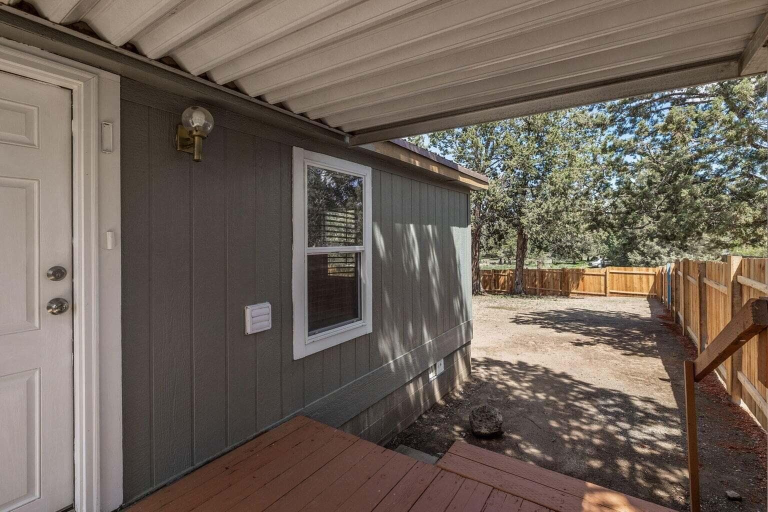 Photo of 8525 Crescent 3 of 40