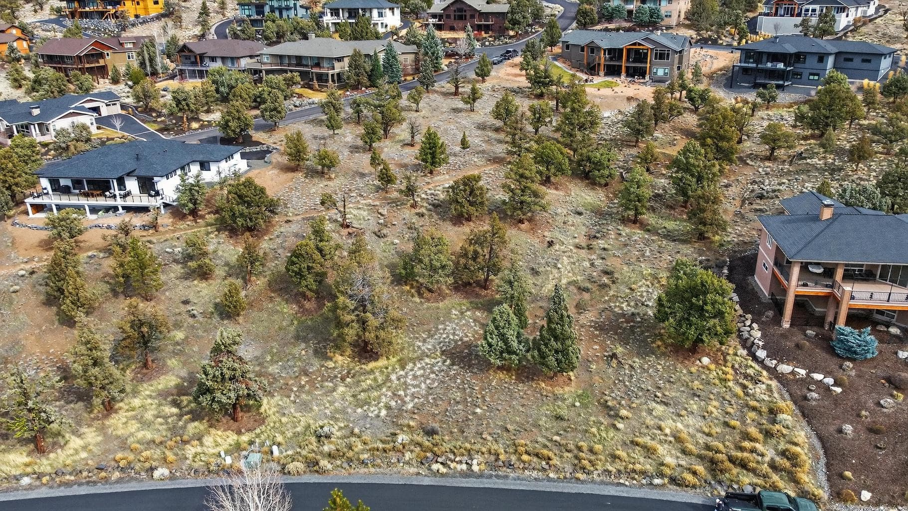 Photo of 1386 Spring Ridge Court 7 of 11