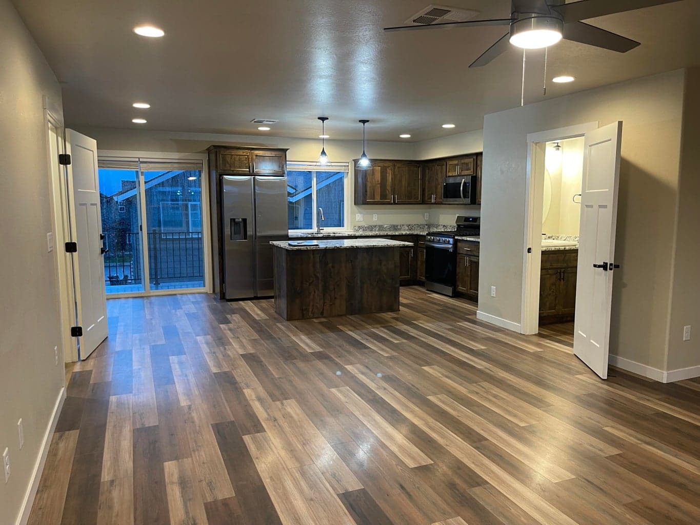 Photo of 7857 28th 3 of 11