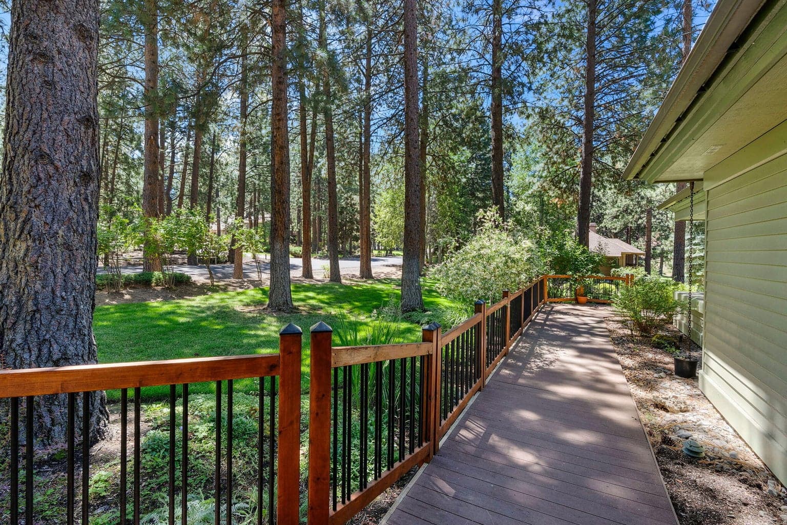 Photo of 60730 Breckenridge 4 of 44
